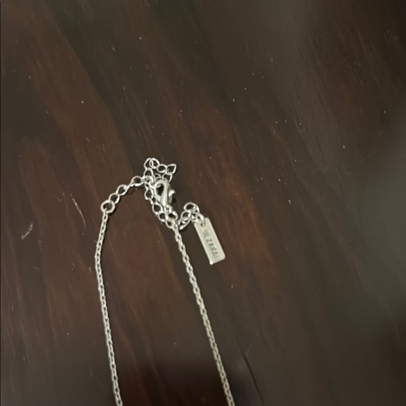 Elegant reversible Silver Necklace - Picture 2 of 3